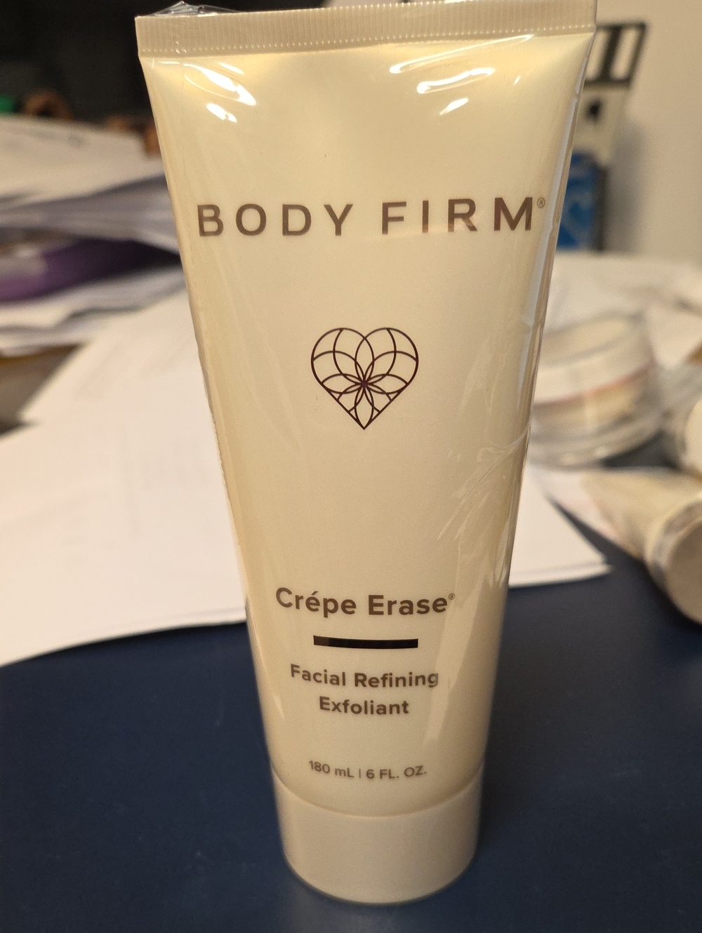 Body Firm Crêpe Erase Facial Refining Exfoliant — Cream